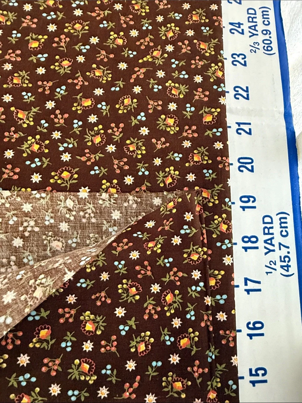 Vintage 1970s Brown Calico Floral Cotton Fabric 3 Yards x 42” Tiny Folk Print